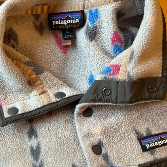 **Rare** Patagonia Synchilla XL Wish tail - Picture 3 of 3